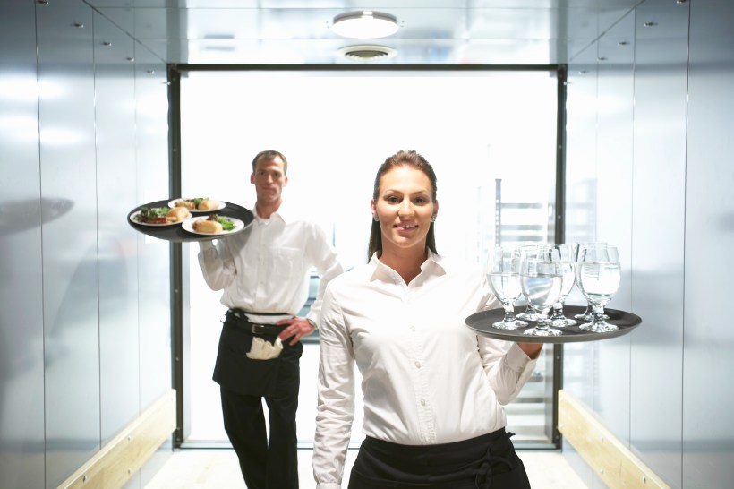 A Guide On How To A Great Server The Waitstaff Table