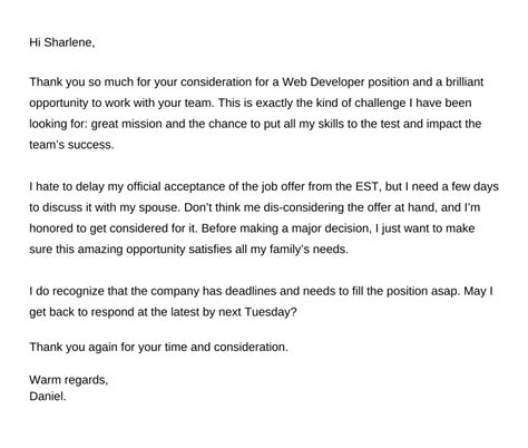 How to Respond to a Job Offer via an Email + Samples Resumes Bot